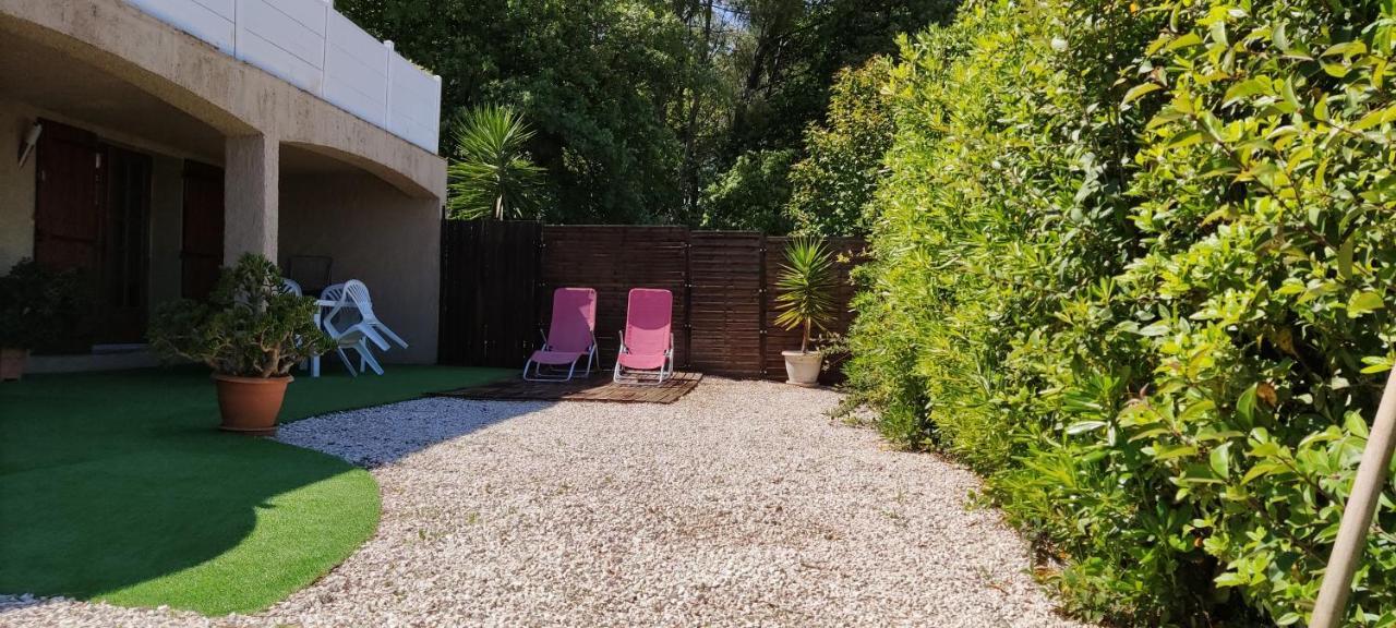 Ferienwohnung Studio L'Agasso Prouvenco La Crau Exterior foto
